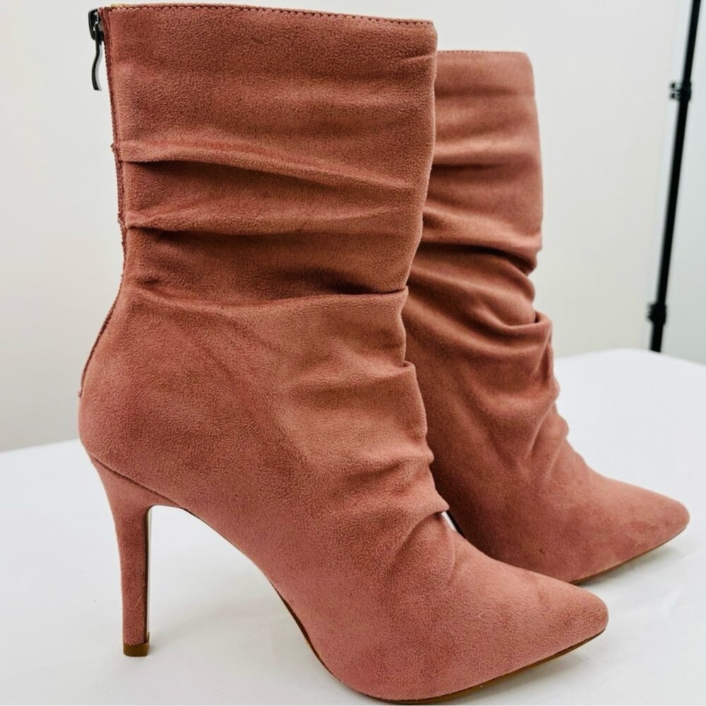 Journee Collection Blush Pink Women's Suede Boots - Size 7.5, New